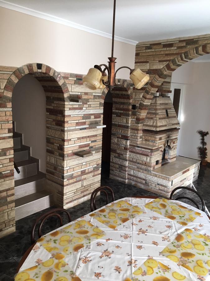 Csini Panzio Drinkbar Hotel Gyál Екстериор снимка
